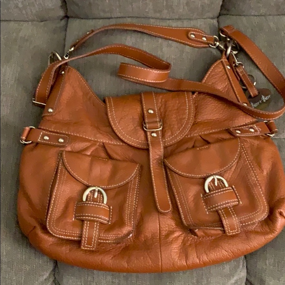 Leather chestnut barr & Barr purse